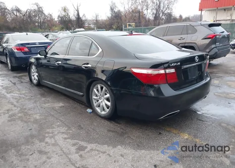 2009 Lexus Ls 460 z USA, uszkodzony, nr VIN JTHCL46F395004100